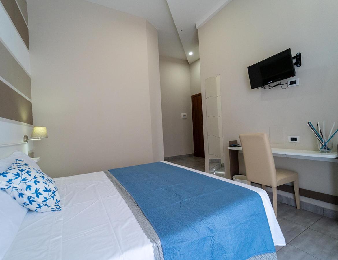 Bed and Breakfast I 4 Diamanti Di Napoli Exterior foto